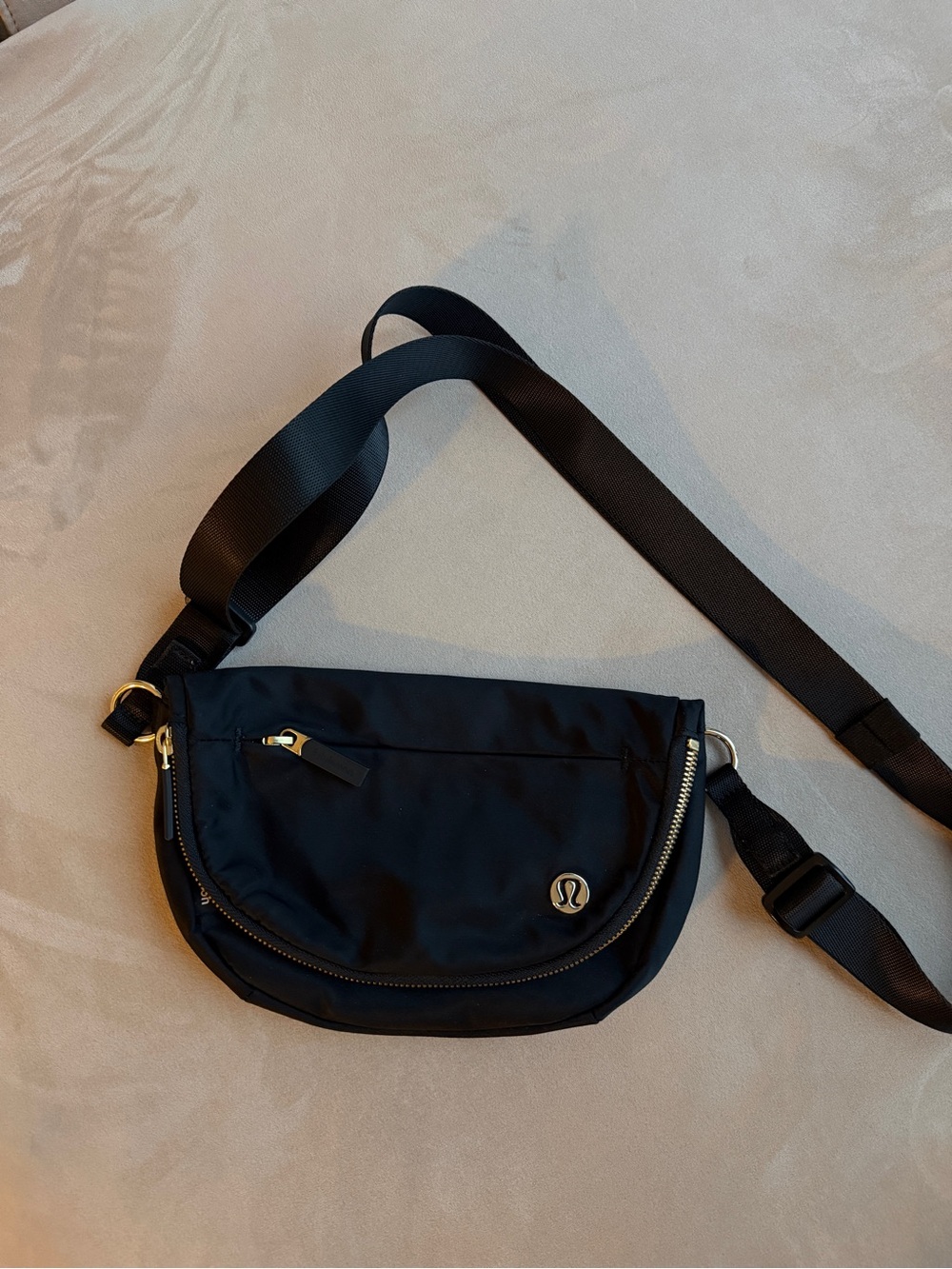 Lululemon Black Crossbody Belt Bag